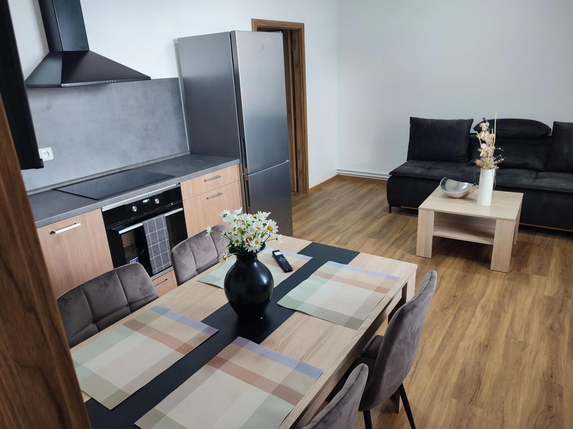 Zamecek Cerov Apartamento Jičín Exterior foto