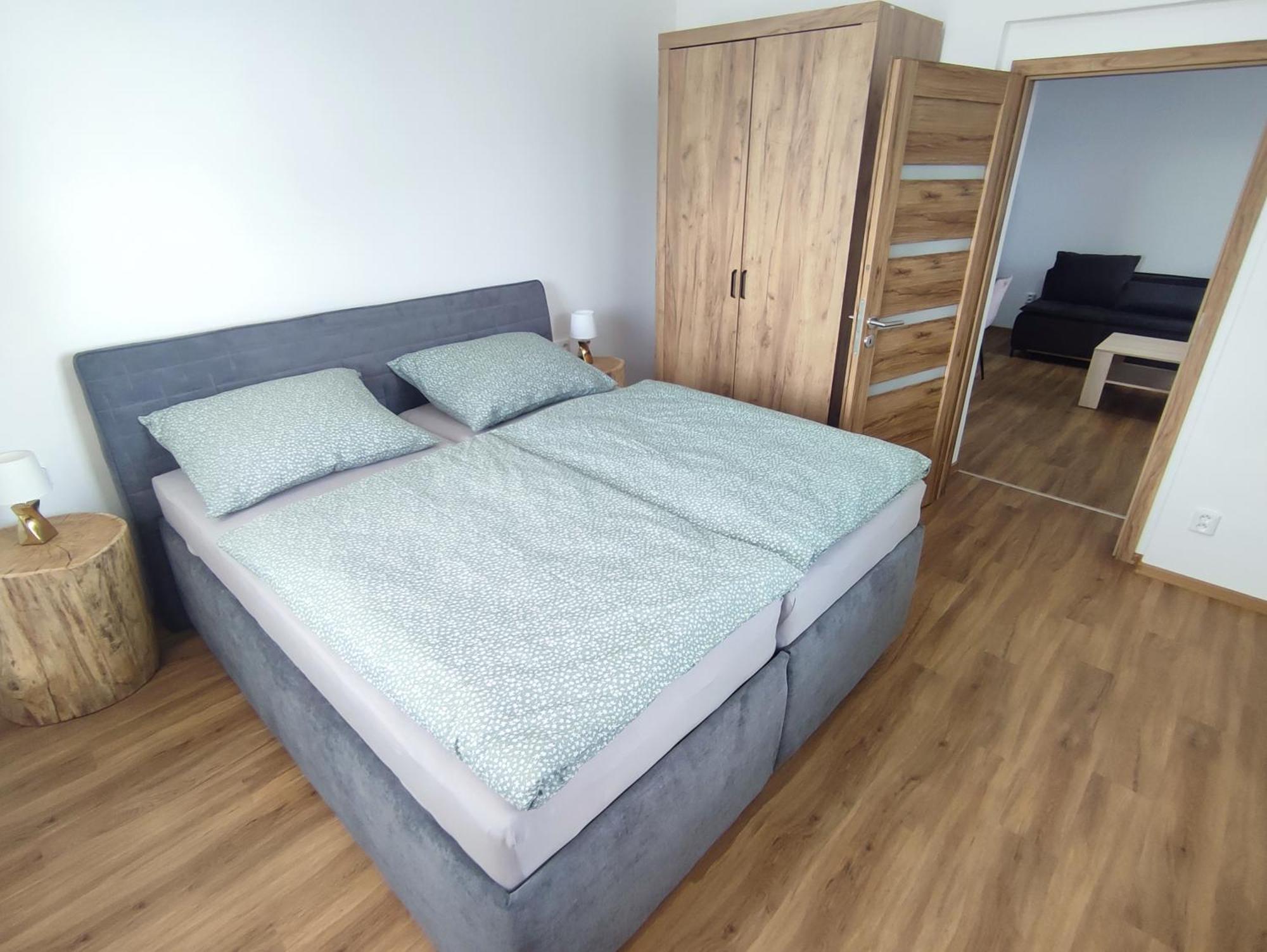 Zamecek Cerov Apartamento Jičín Exterior foto