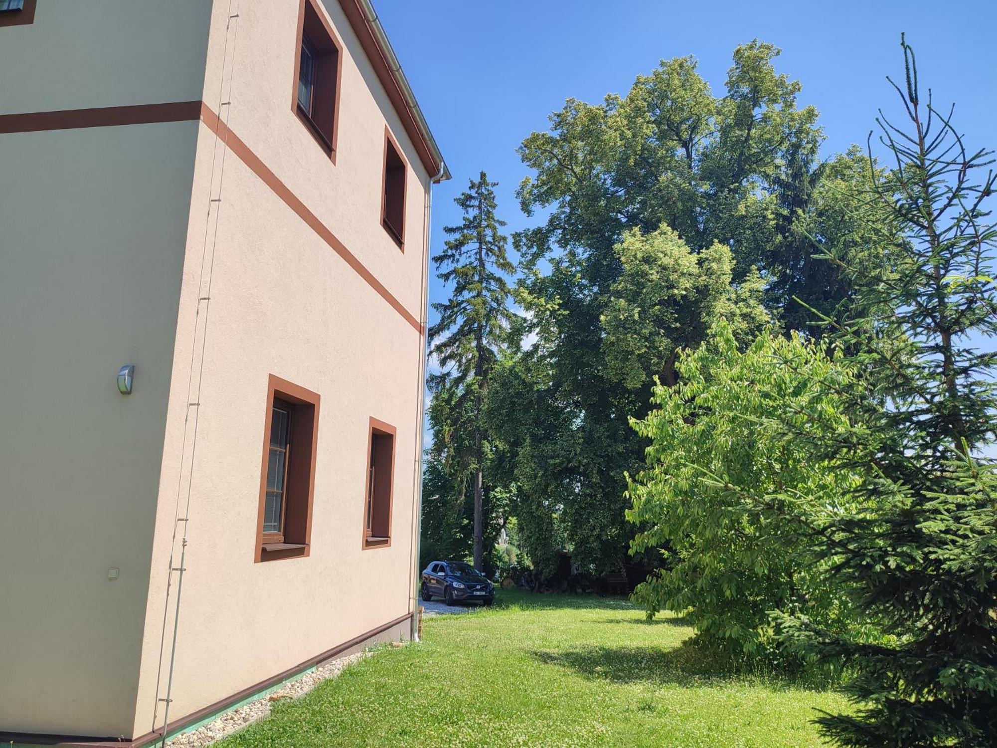 Zamecek Cerov Apartamento Jičín Exterior foto