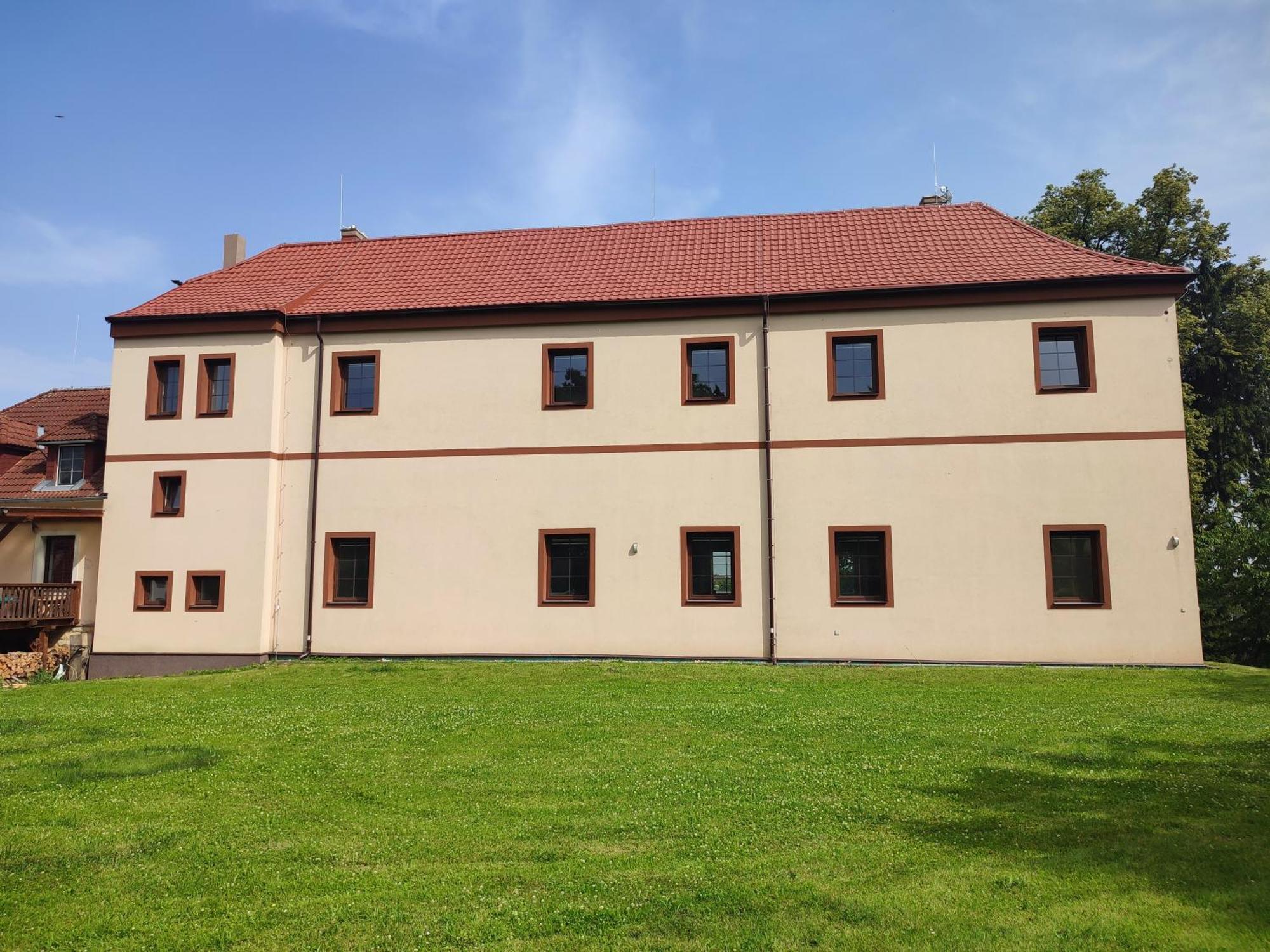Zamecek Cerov Apartamento Jičín Exterior foto